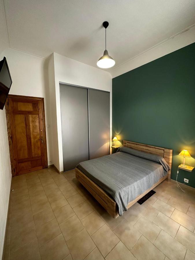 Appartement 4 A 8 Personnes, Spacieux De Standing Classe 4 Etoiles نيم المظهر الخارجي الصورة
