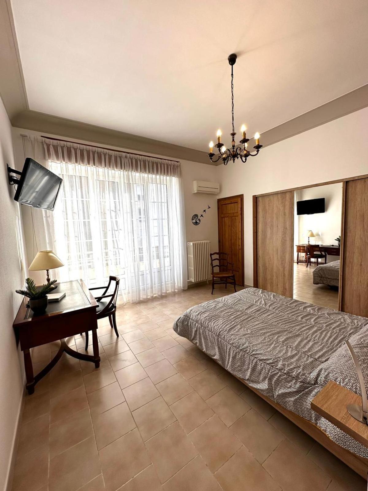 Appartement 4 A 8 Personnes, Spacieux De Standing Classe 4 Etoiles نيم المظهر الخارجي الصورة